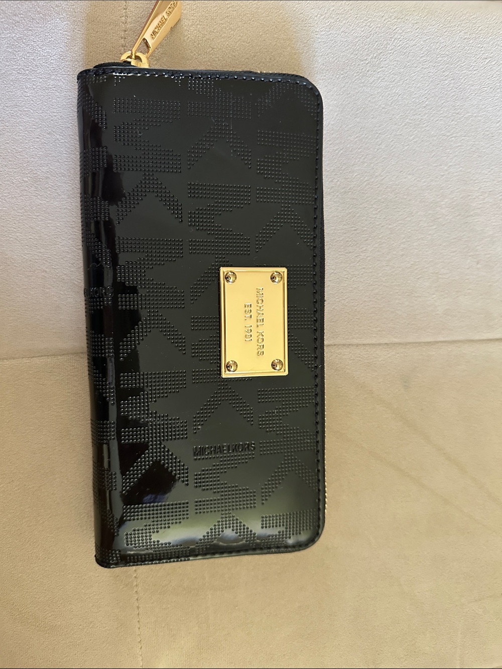 Michael Kors Black Patent Logo Zip Wallet with Gold Plate